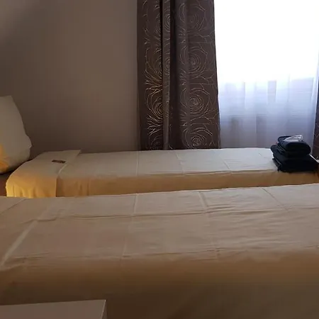 بيت ضيافة Schlafen An Der Fulda كاسيل