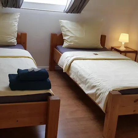Schlafen An Der Fulda بيت ضيافة كاسيل