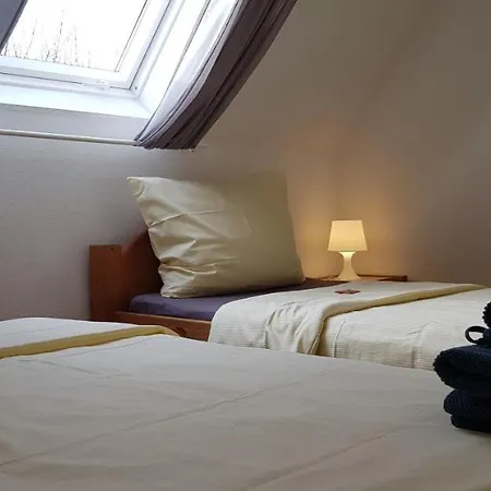 Schlafen An Der Fulda بيت ضيافة كاسيل